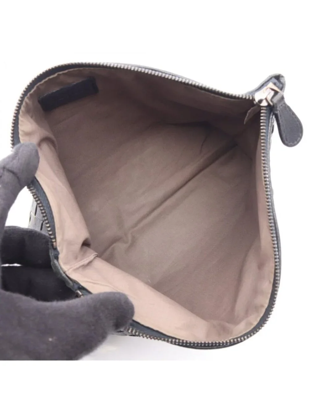 Bottega Veneta Clutch Intrecciato Black Blue Leather